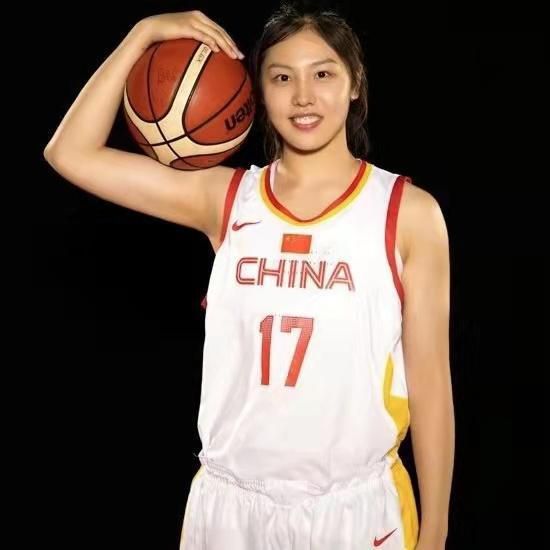 欧美富婆性猛交